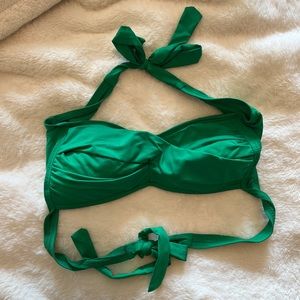 Green Bandeau style Swim Bikini Top Size M
Tie top and tie back